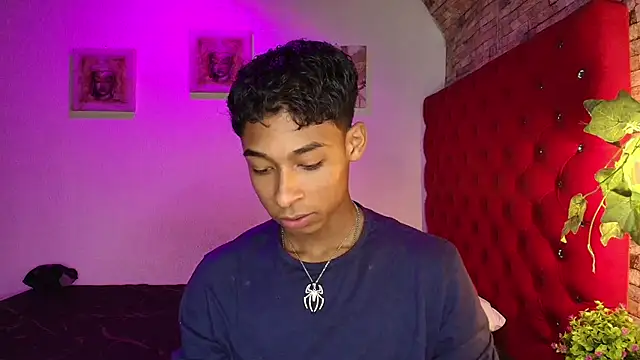 CoffeNaughty nom online show from 11/21/25, 03:38