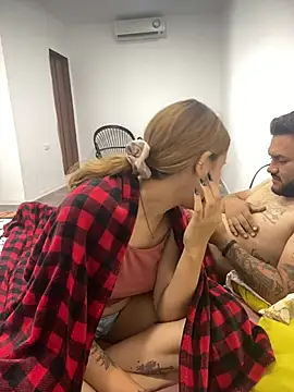 coupleyys online show from 11/13/25, 03:05