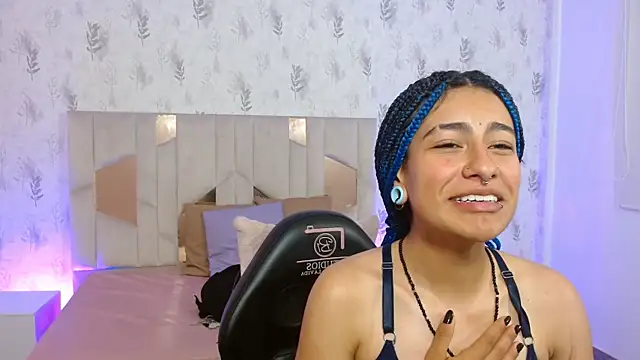 Snapshot of DAKOTA_TAY1 chatting on 10/27/25, 11:58 DAKOTA TAY1 online show from 10/27/25, 11:58