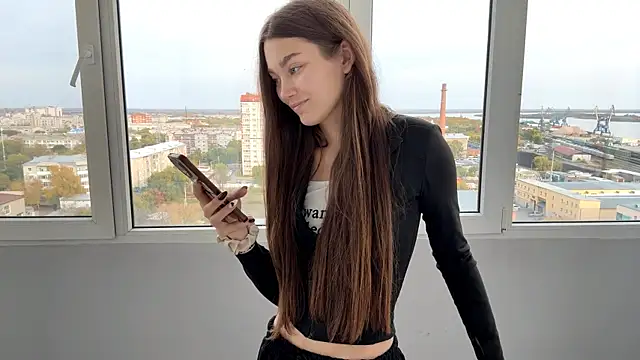 Cuteviola online show from 10/03/25, 07:16