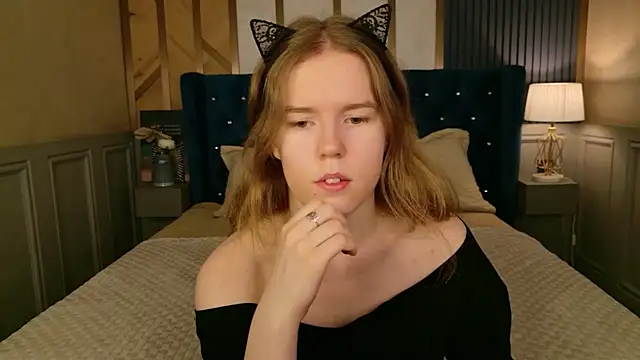 Alida Brice online show from 06/25/26, 05:34