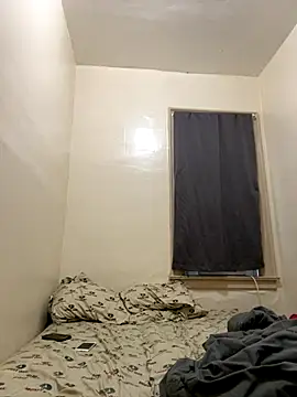 LeoPR00 online show from 09/27/25, 12:32