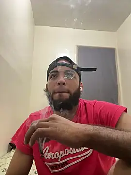 LeoPR00 online show from 10/07/25, 01:14