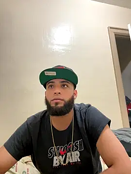 LeoPR00 online show from 10/20/25, 10:43