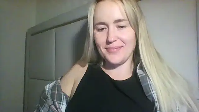 Snapshot of Frosian chatting on 10/04/25, 10:08 Frosian online show from 10/04/25, 10:08