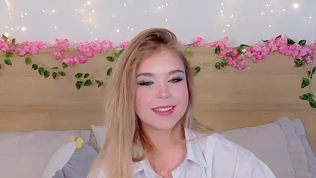 Lilith Bonheur online show from 11/02/25, 10:12