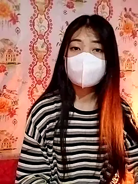 Snapshot of Damhan12 chatting on 02/24/26, 09:51 Damhan12 online show from 02/24/26, 09:51