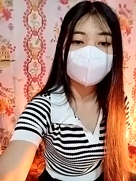 Snapshot of Damhan12 chatting on 03/05/26, 01:23 Damhan12 online show from 03/05/26, 01:23