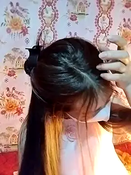 Snapshot of Damhan12 chatting on 03/24/26, 06:29 Damhan12 online show from 03/24/26, 06:29