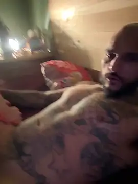 Snapshot of Eric87Baby chatting on 11/05/25, 09:20 Eric87Baby online show from 11/05/25, 09:20