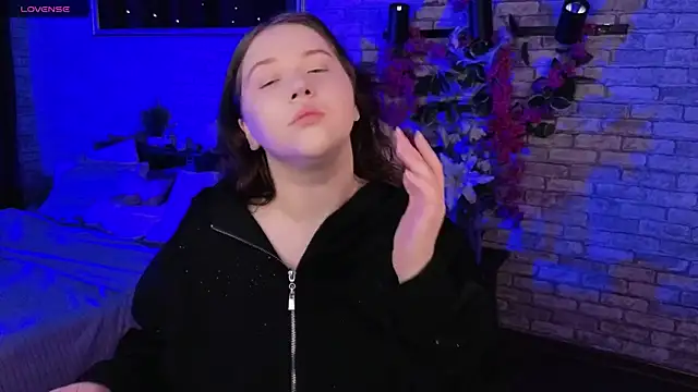 Selena Muse online show from 11/27/25, 05:31