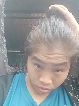 Snapshot of Luyen004 chatting on 01/15/26, 02:16 Luyen004 online show from 01/15/26, 02:16