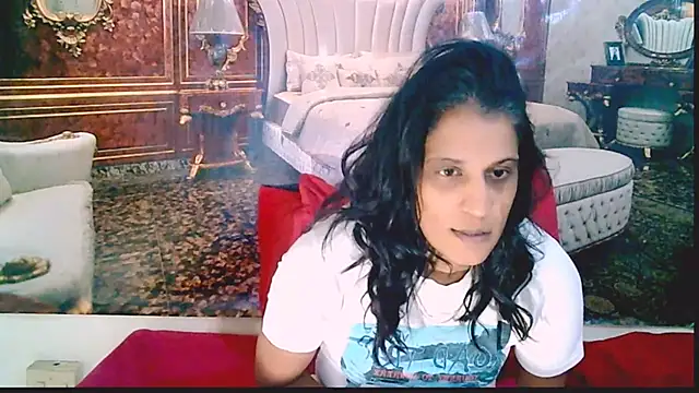 IndianSexcSmyle online show from 01/19/26, 04:00