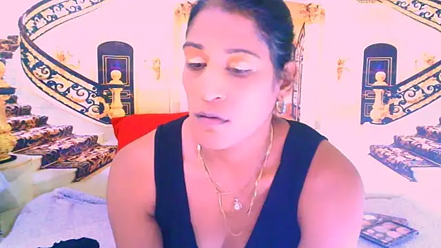 Snapshot of IndianSexcSmyle chatting on 04/22/26, 04:41 IndianSexcSmyle online show from 04/22/26, 04:41