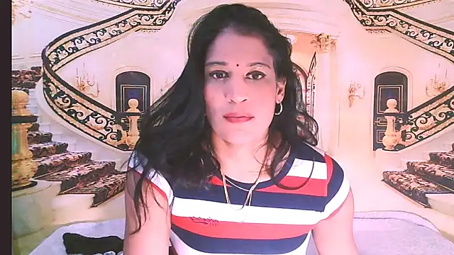 Snapshot of IndianSexcSmyle chatting on 05/27/26, 05:48 IndianSexcSmyle online show from 05/27/26, 05:48