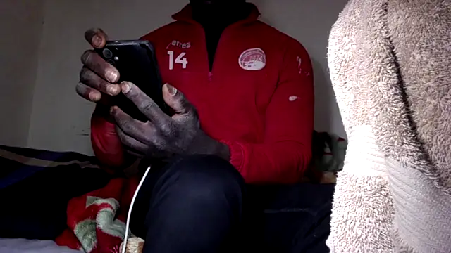 Kwasi-a online show from 03/18/26, 04:43