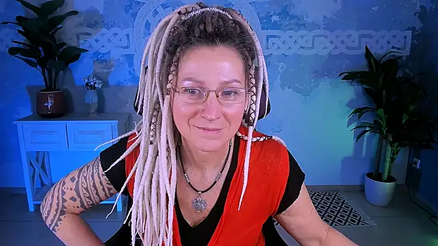 Snapshot of UmaSpace chatting on 01/15/26, 05:12 UmaSpace online show from 01/15/26, 05:12