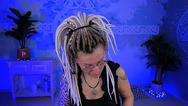 UmaSpace online show from 05/02/26, 05:12
