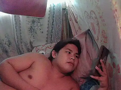 Huntrix2025 online show from 06/18/26, 02:34
