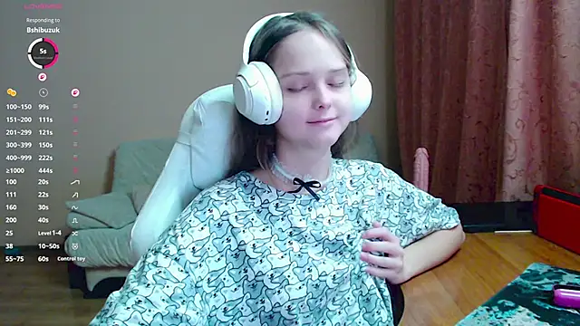 Snapshot of SharybbFace chatting on 11/06/25, 03:02 SharybbFace online show from 11/06/25, 03:02