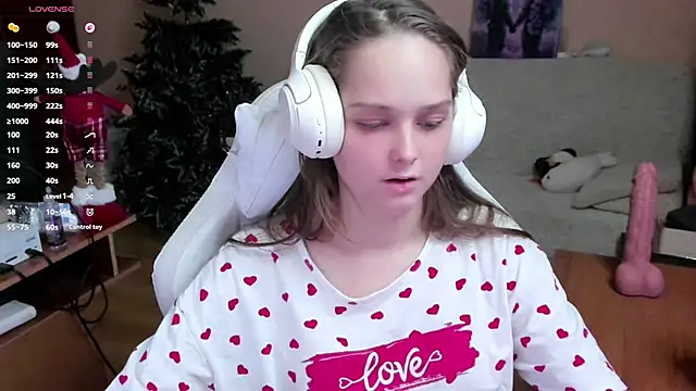 Snapshot of SharybbFace chatting on 12/01/25, 03:17 SharybbFace online show from 12/01/25, 03:17