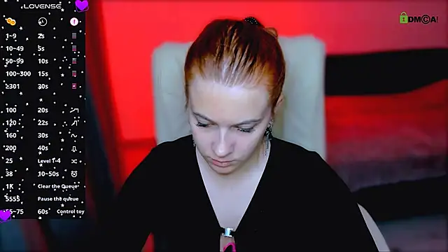 red  dizzy online show from 10/10/25, 08:19