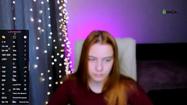 red  dizzy online show from 11/03/25, 01:23