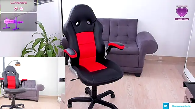 Snapshot of MIA_HERNANDEZ_HOT chatting on 11/28/25, 08:11 MIA HERNANDEZ HOT online show from 11/28/25, 08:11