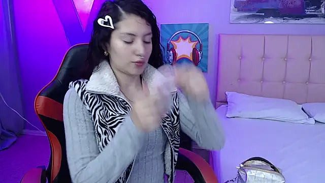Sabriinaa Foxx online show from 10/01/25, 12:22