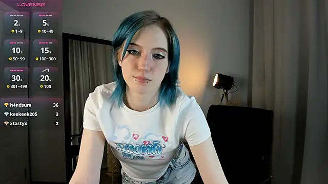 MorgyAsuna  online show from 10/05/25, 08:40