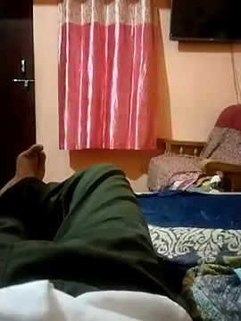 Snapshot of monarani5986 chatting on 10/31/25, 06:20 monarani5986 online show from 10/31/25, 06:20