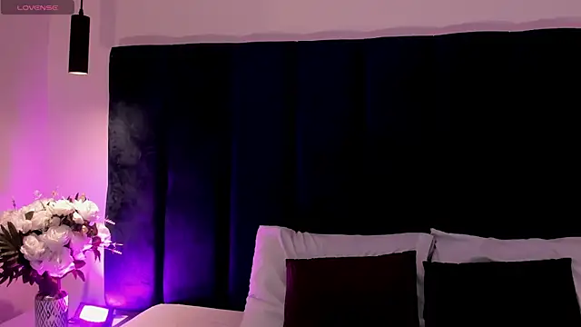 LiilyAdams online show from 02/16/26, 07:54