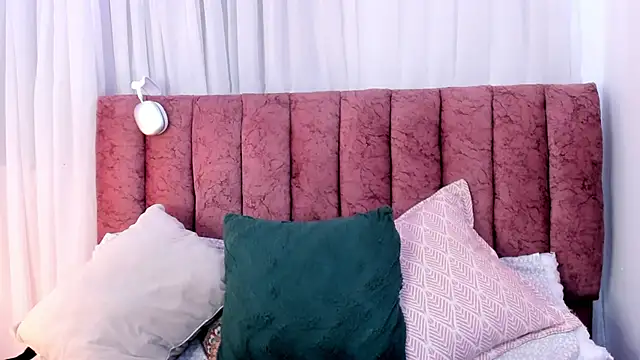 Keiiry  online show from 11/22/25, 07:40