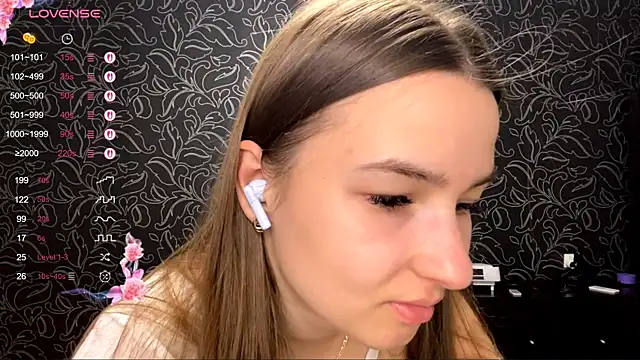 GemmaGunter online show from 12/19/25, 08:05