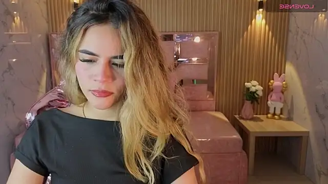 lilith4 s online show from 02/11/26, 08:14