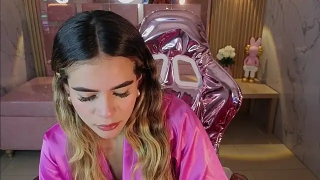 lilith4 s online show from 02/25/26, 08:07