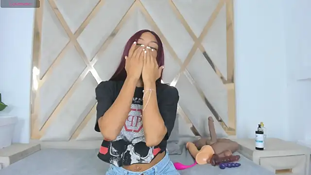 angelkyraasm online show from 06/10/26, 12:59
