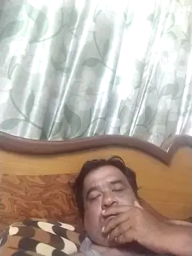 Snapshot of Naughty_gaurav chatting on 09/15/25, 02:11 Naughty gaurav online show from 09/15/25, 02:11