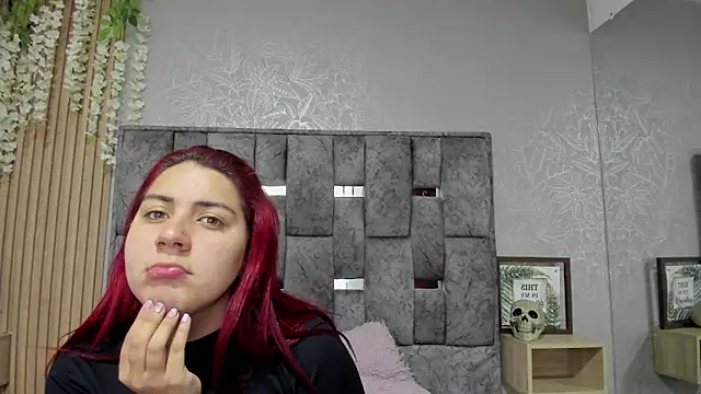 Nicky Brown  online show from 10/21/25, 07:14