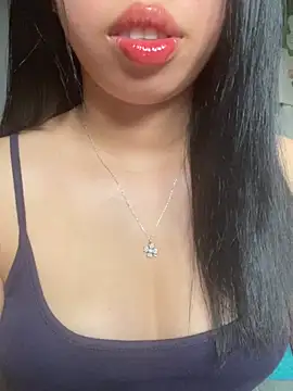 Rose-babyx online show from 06/19/26, 03:00