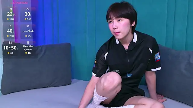 Snapshot of HeejinWang chatting on 03/12/26, 03:07 HeejinWang online show from 03/12/26, 03:07