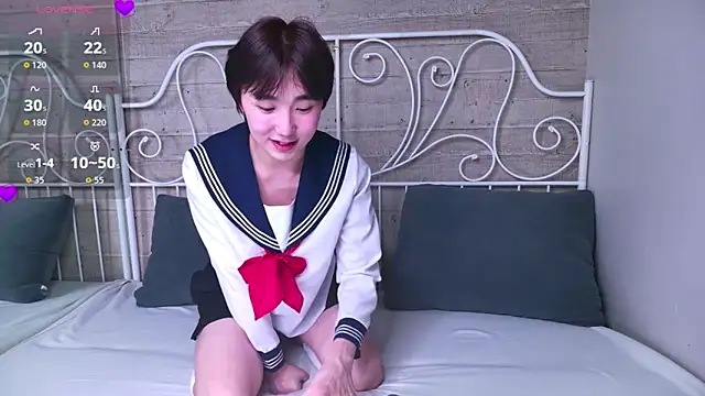 Snapshot of HeejinWang chatting on 03/15/26, 08:48 HeejinWang online show from 03/15/26, 08:48