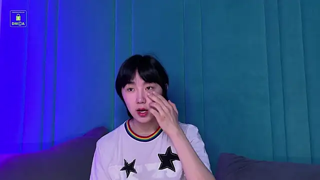 Snapshot of HeejinWang chatting on 05/05/26, 04:20 HeejinWang online show from 05/05/26, 04:20