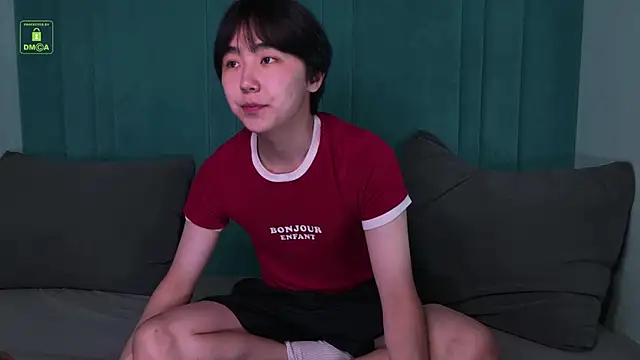 HeejinWang online show from 06/14/26, 10:28