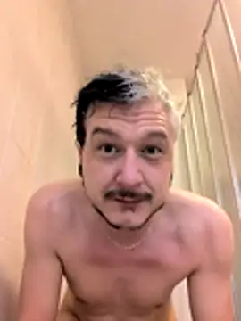 cruiserpup online show from 11/22/25, 08:57