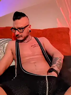 Snapshot of cruiserpup chatting on 02/07/26, 08:12 cruiserpup online show from 02/07/26, 08:12