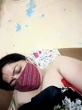 Love-890 online show from 09/26/25, 10:36