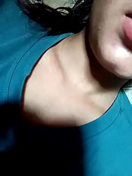 Aaisha-16 online show from 04/28/26, 03:11