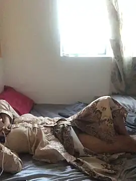 Snapshot of estradiolist chatting on 11/08/25, 10:48 estradiolist online show from 11/08/25, 10:48