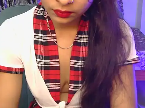 Snapshot of alaviya-19 chatting on 03/26/26, 04:18 alaviya-19 online show from 03/26/26, 04:18